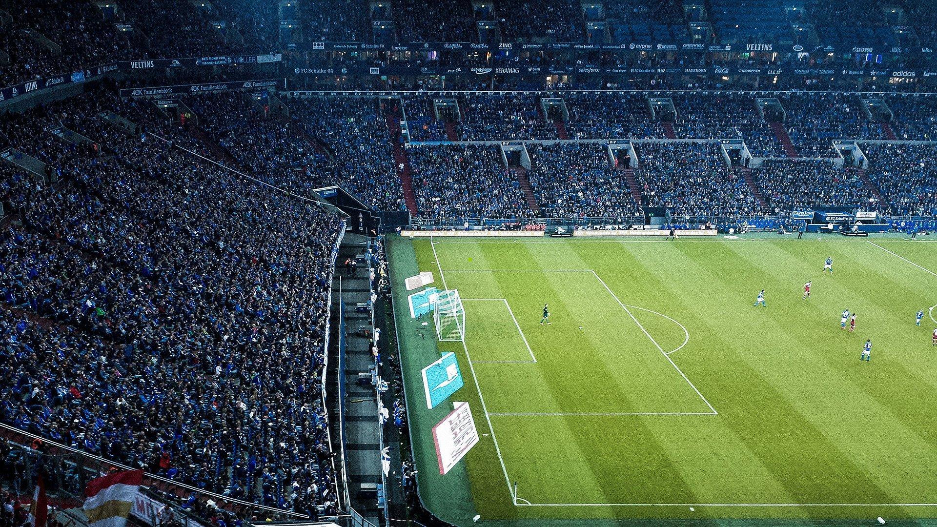  爱游戏官网_绿茵征途后的港湾，妻子细述武磊留洋岁月中的家庭抉择与守望