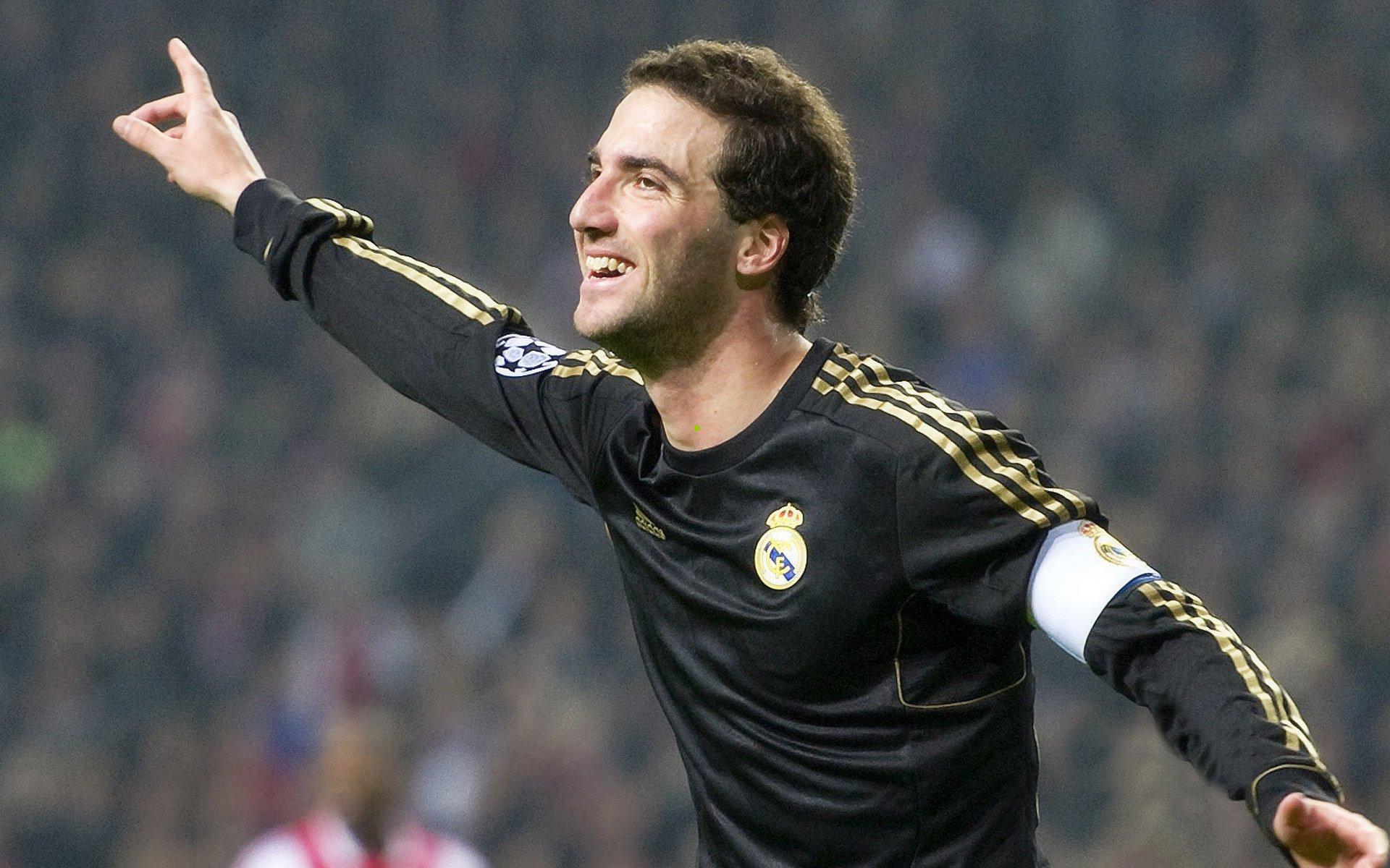  爱游戏官网：女足奥预赛再逢老冤家，魔鬼赛程下状态决胜