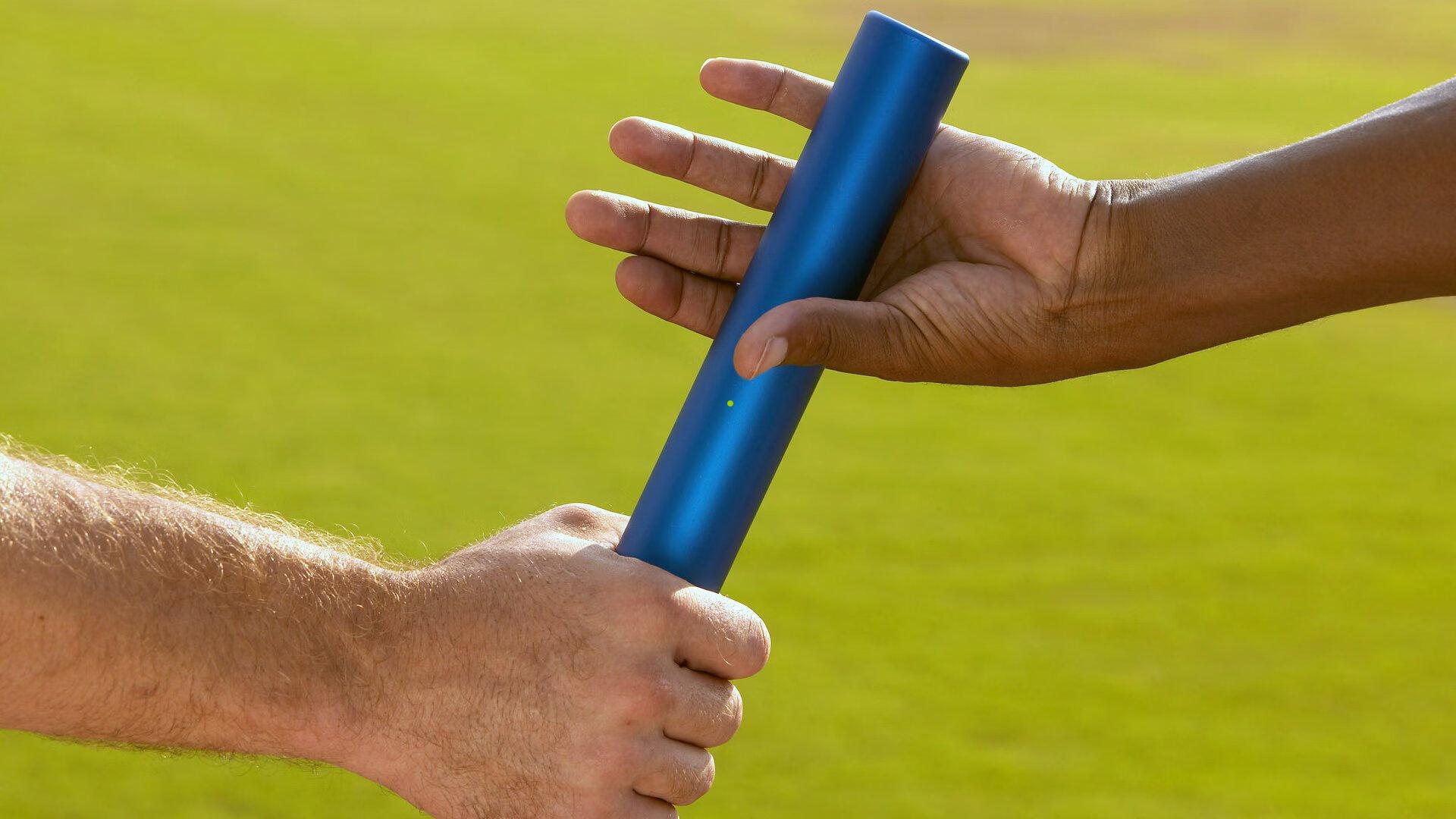  爱游戏官网_稚龄无畏，不怯场！上海青少年跳水锦标赛6岁小将勇展风姿